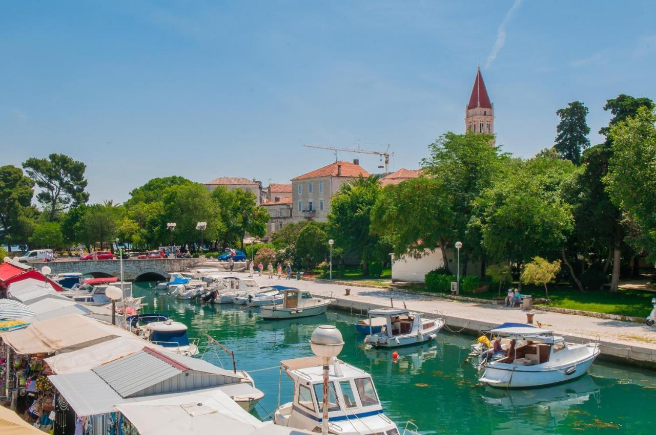 Bazzar Apartments Trogir Luaran gambar